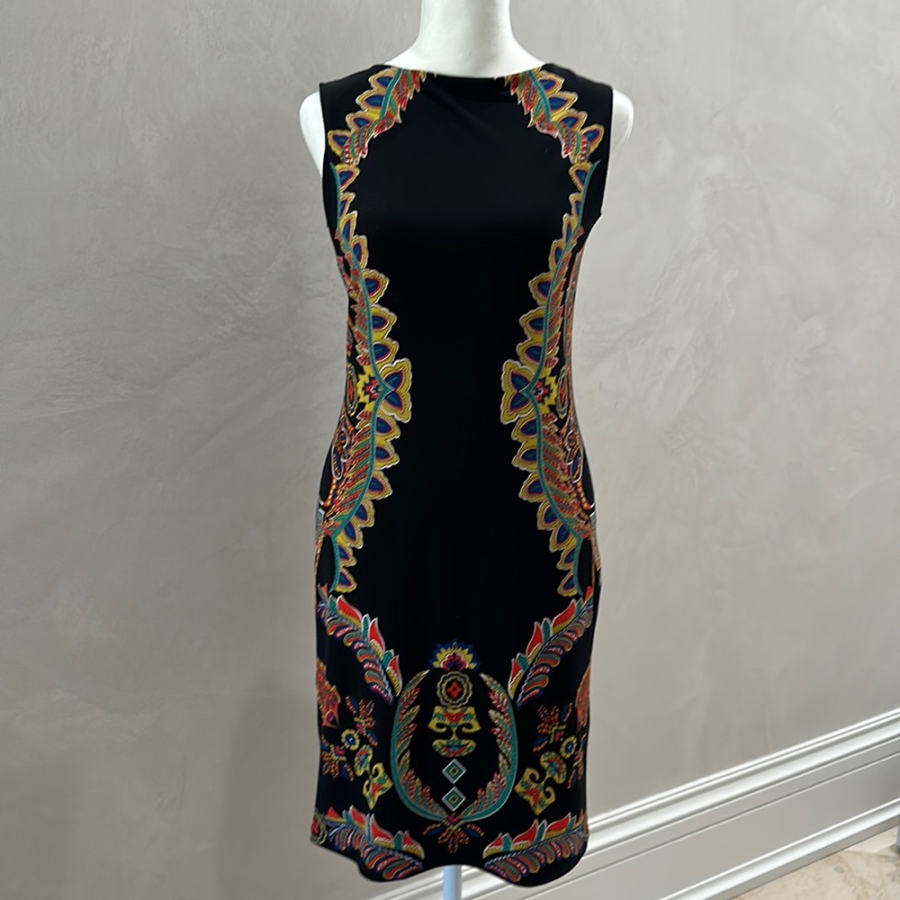 Eva Varro beautifully detailed dress. Worn only a few times. Extra small